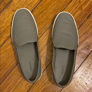 VINCE Blair in Woodsmoke